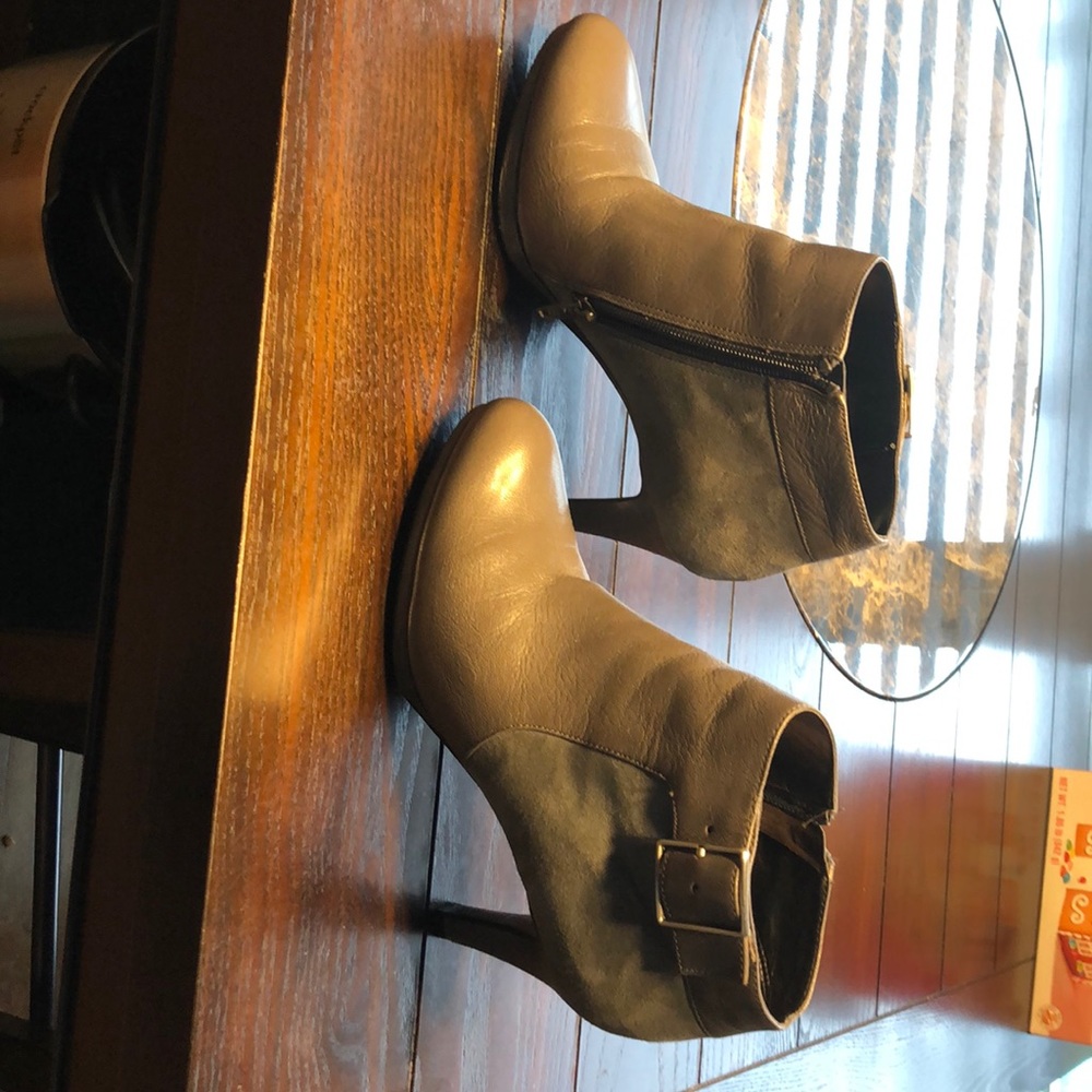 Booties - Picture 3 of 4